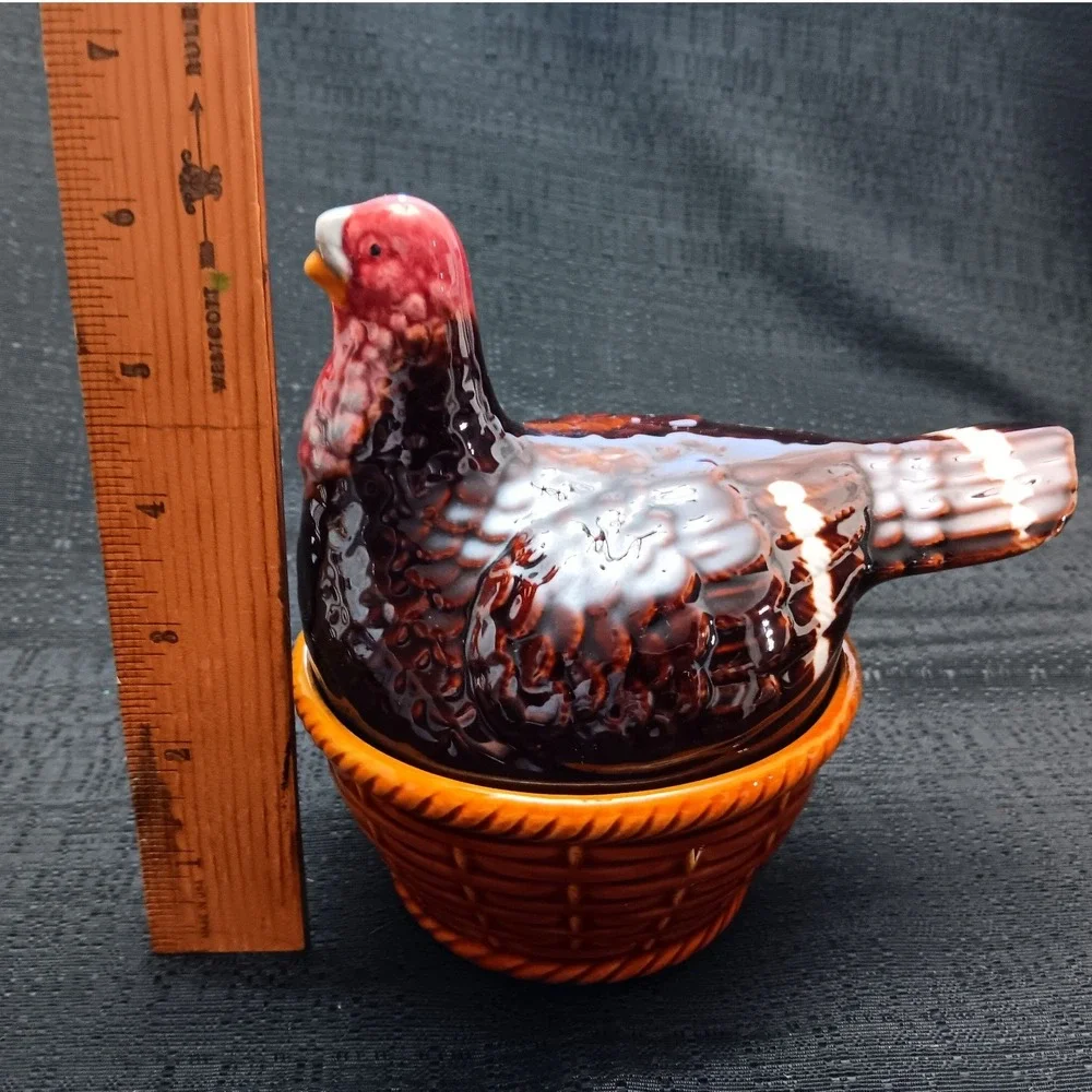 Vintage Taste Setter by Sigma Ceramic Turkey on Basket Covered Dish Portugal 6